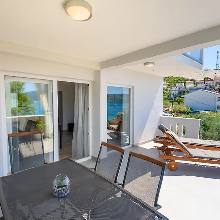 شقة Morska 3 كومارنا